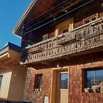Huettenzauber *