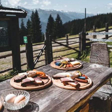 شقة Huettenzauber *